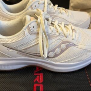 Saucony Women's Cream Athletic Shoes